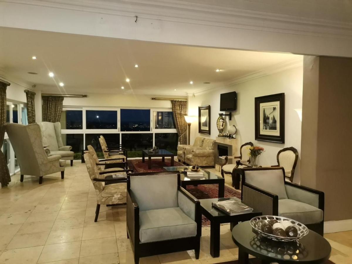131 On Herbert Baker Boutique Hotel Претория Экстерьер фото